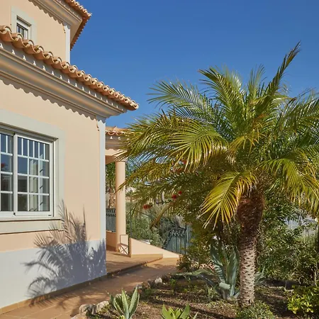 Monte Oliveiras With Private Pool Villa