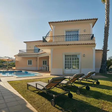 Villa Monte Oliveiras With Private Pool Albufeira