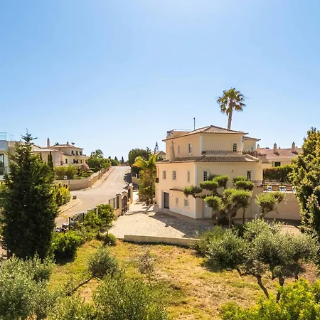Monte Oliveiras With Private Pool 빌라 알부페이라