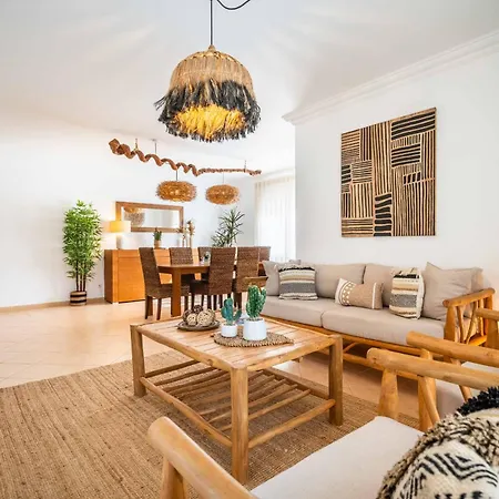 Villa Monte Oliveiras With Private Pool Albufeira