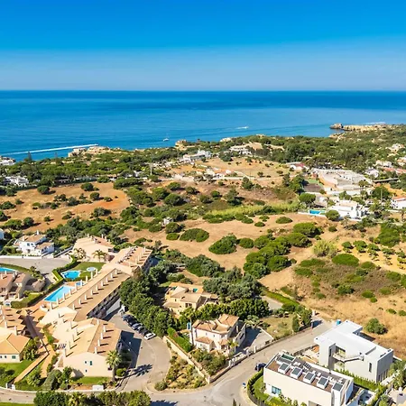 Monte Oliveiras With Private Pool 빌라