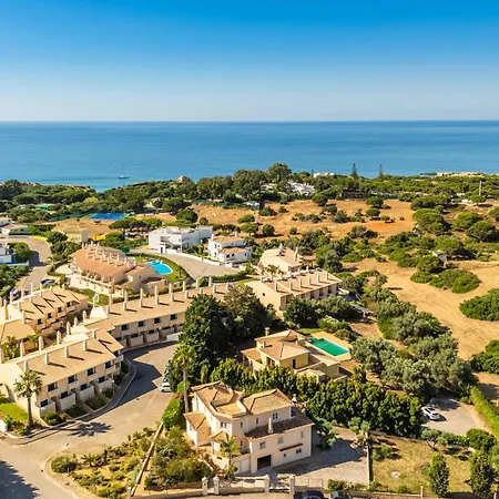 Monte Oliveiras With Private Pool * 알부페이라